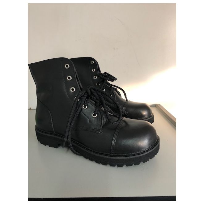 Bota Cano Curto Vintage Vilela Couro - Preto