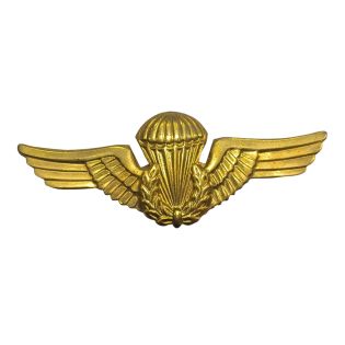 Breve Metal Paraquedista Militar